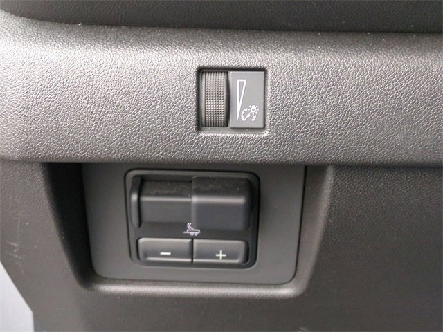 Certified 2024 Chevrolet Colorado Trail Boss w/ Advanced Trailering Package image 18