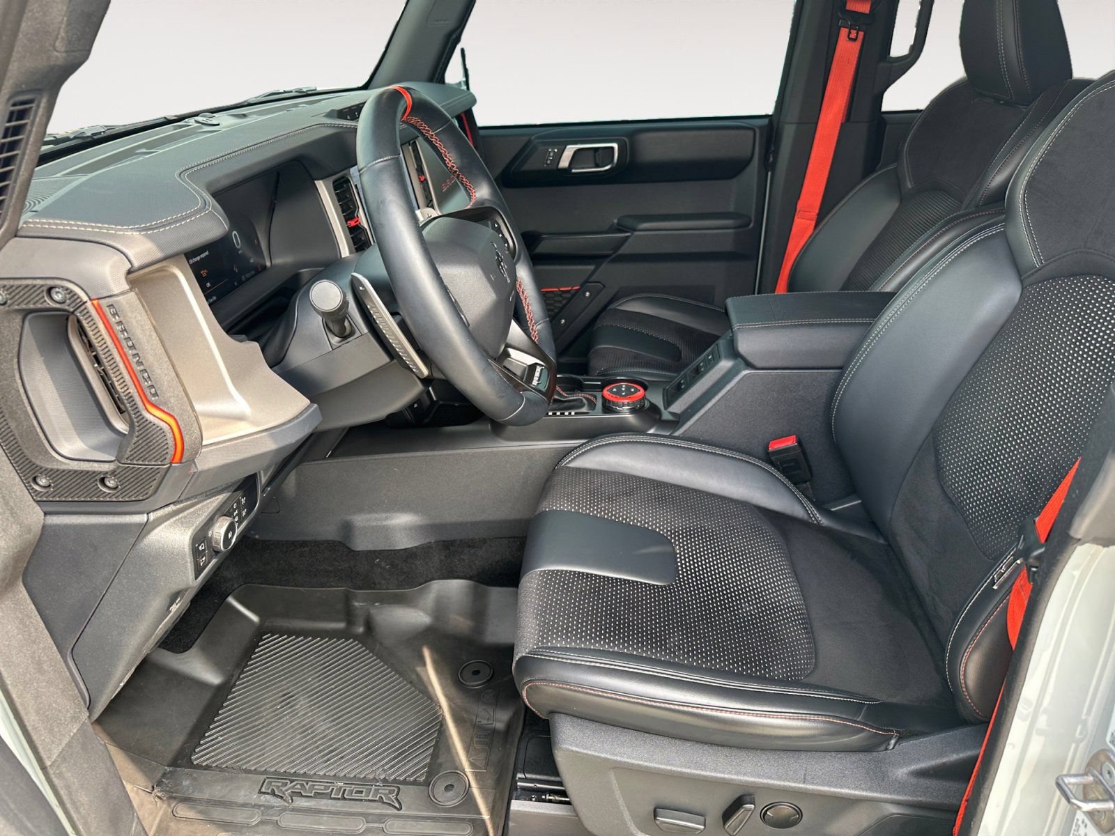 Used 2024 Ford Bronco Raptor AWD/4WD image 9