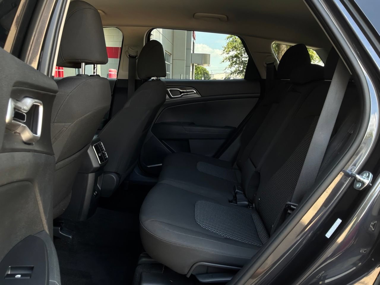 Used 2026 Kia Sportage LX FWD image 11