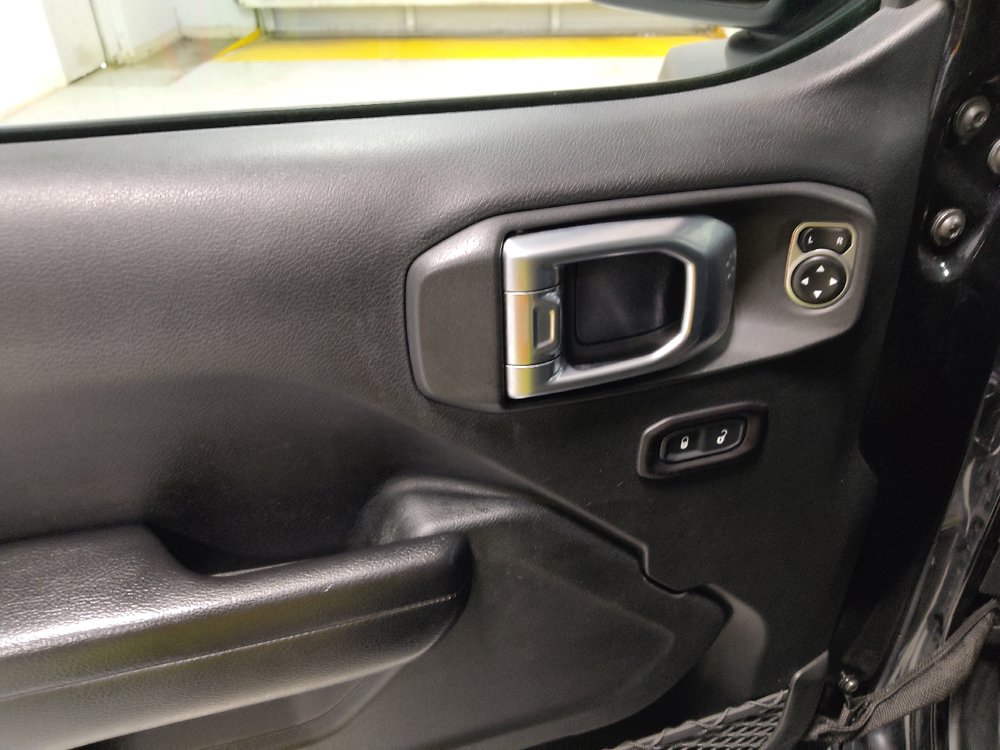 Used 2018 Jeep Wrangler Unlimited Sport S AWD/4WD image 27
