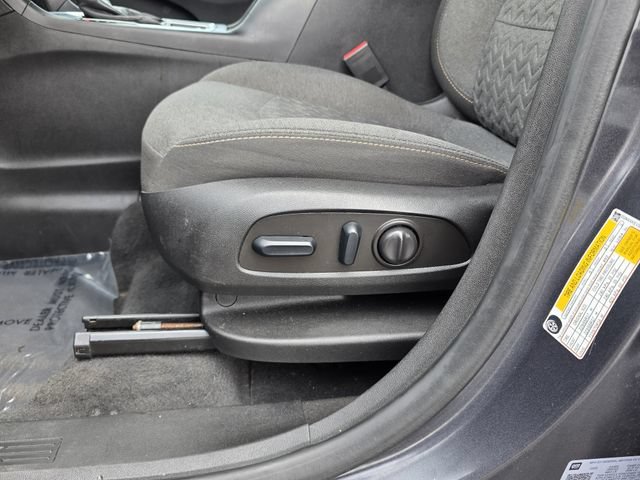 Used 2022 Chevrolet Equinox LT FWD image 13
