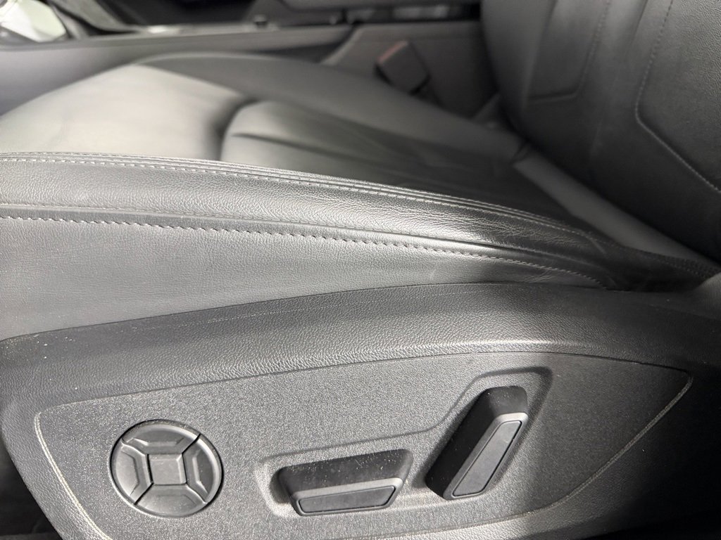 Used 2023 Audi Q3 2.0T Premium image 22