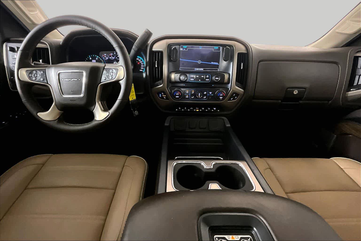 Used 2018 GMC Sierra 3500 Denali w/ Duramax Plus Package AWD/4WD image 15