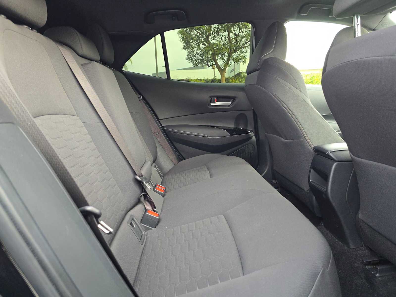 Used 2021 Toyota Corolla SE image 12