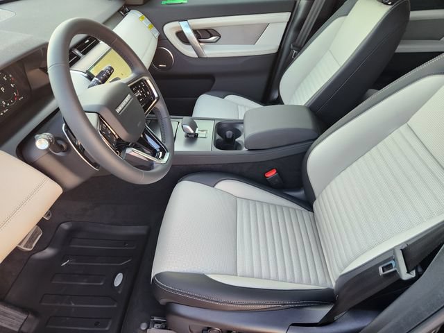 New 2026 Land Rover Discovery Sport Landmark AWD/4WD image 14