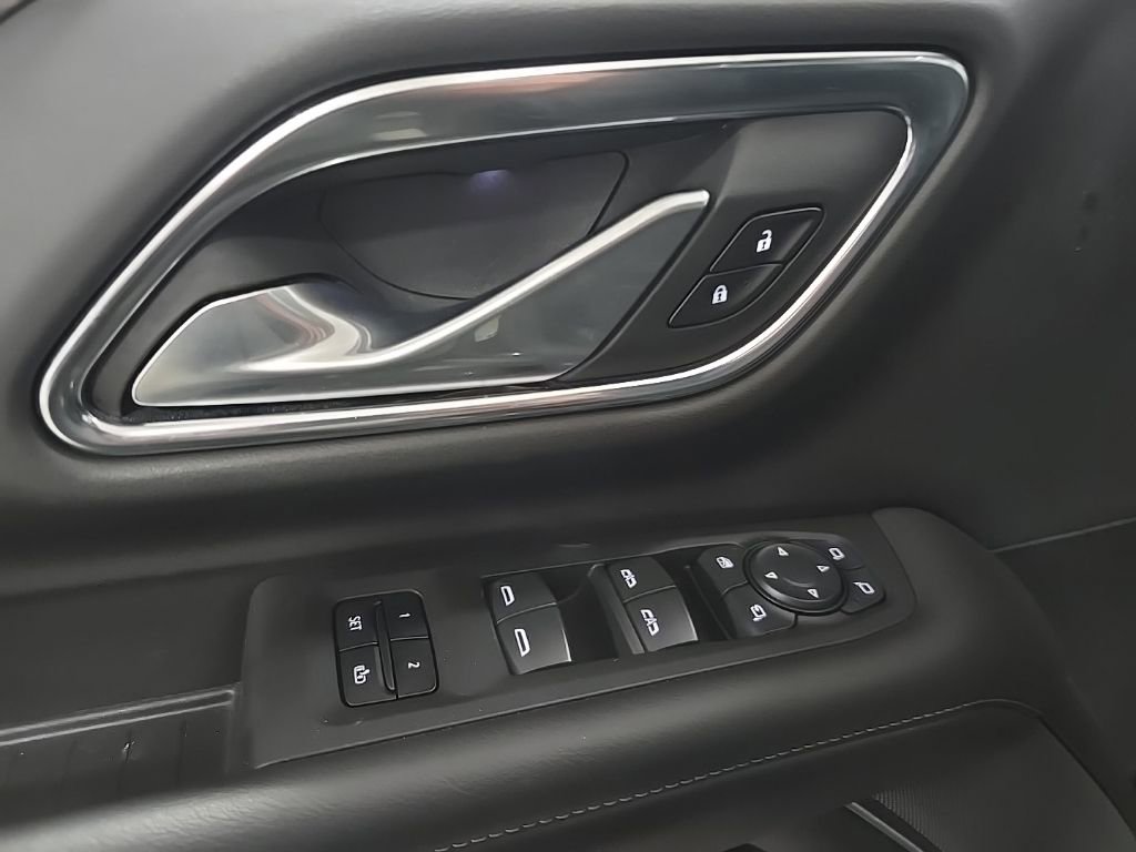 Used 2022 Chevrolet Tahoe Z71 w/ Luxury Package image 11