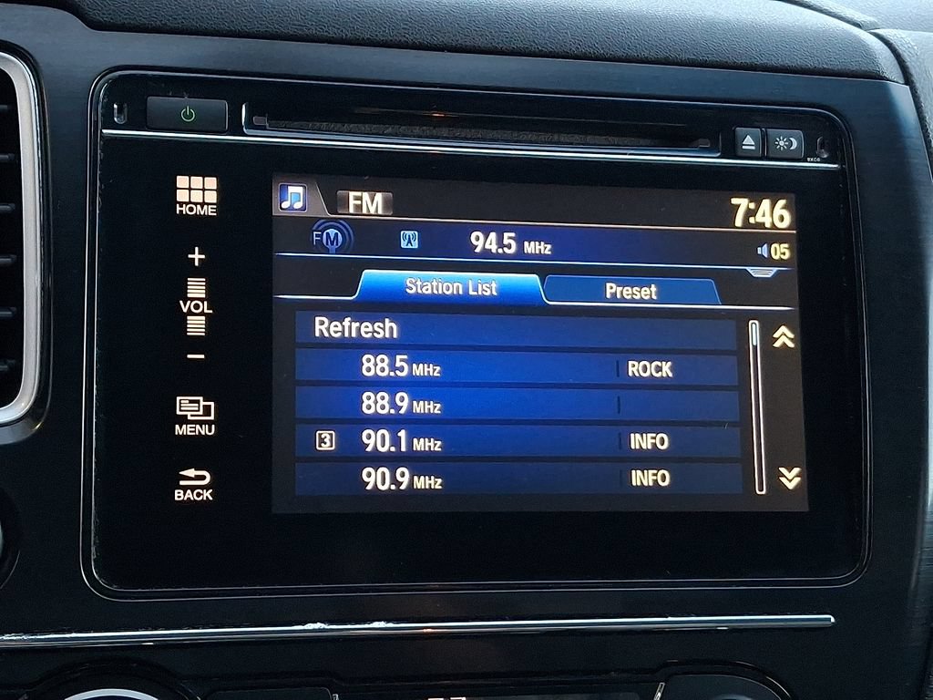 Used 2015 Honda Civic EX image 3