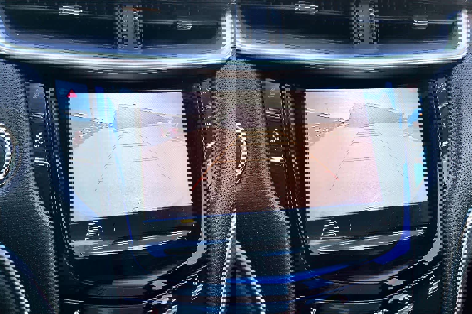 Used 2019 Cadillac XTS Luxury image 25