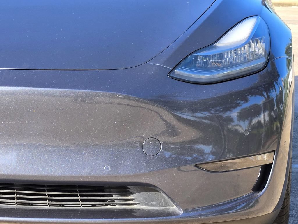 Used 2021 Tesla Model Y Long Range AWD/4WD image 11