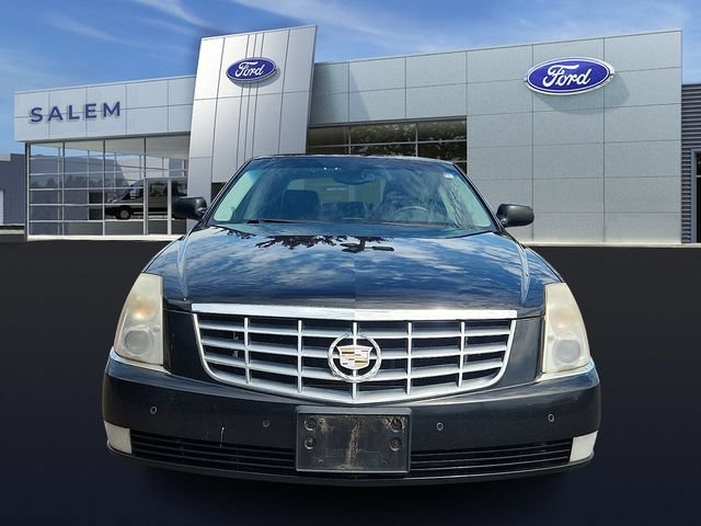 Used 2010 Cadillac DTS Luxury FWD image 7