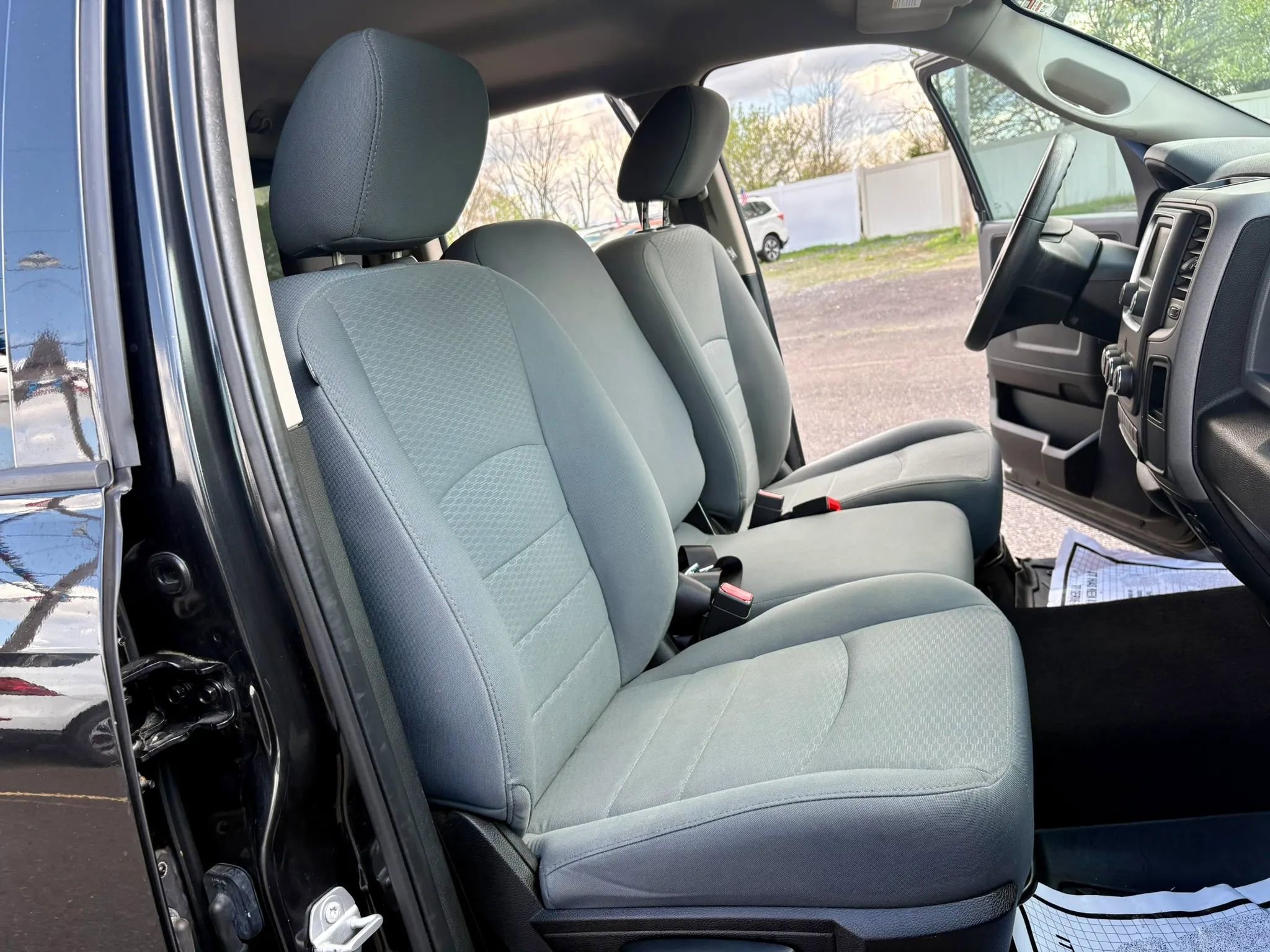 Used 2017 RAM 1500 Express w/ Black Ram 1500 Express Group image 22