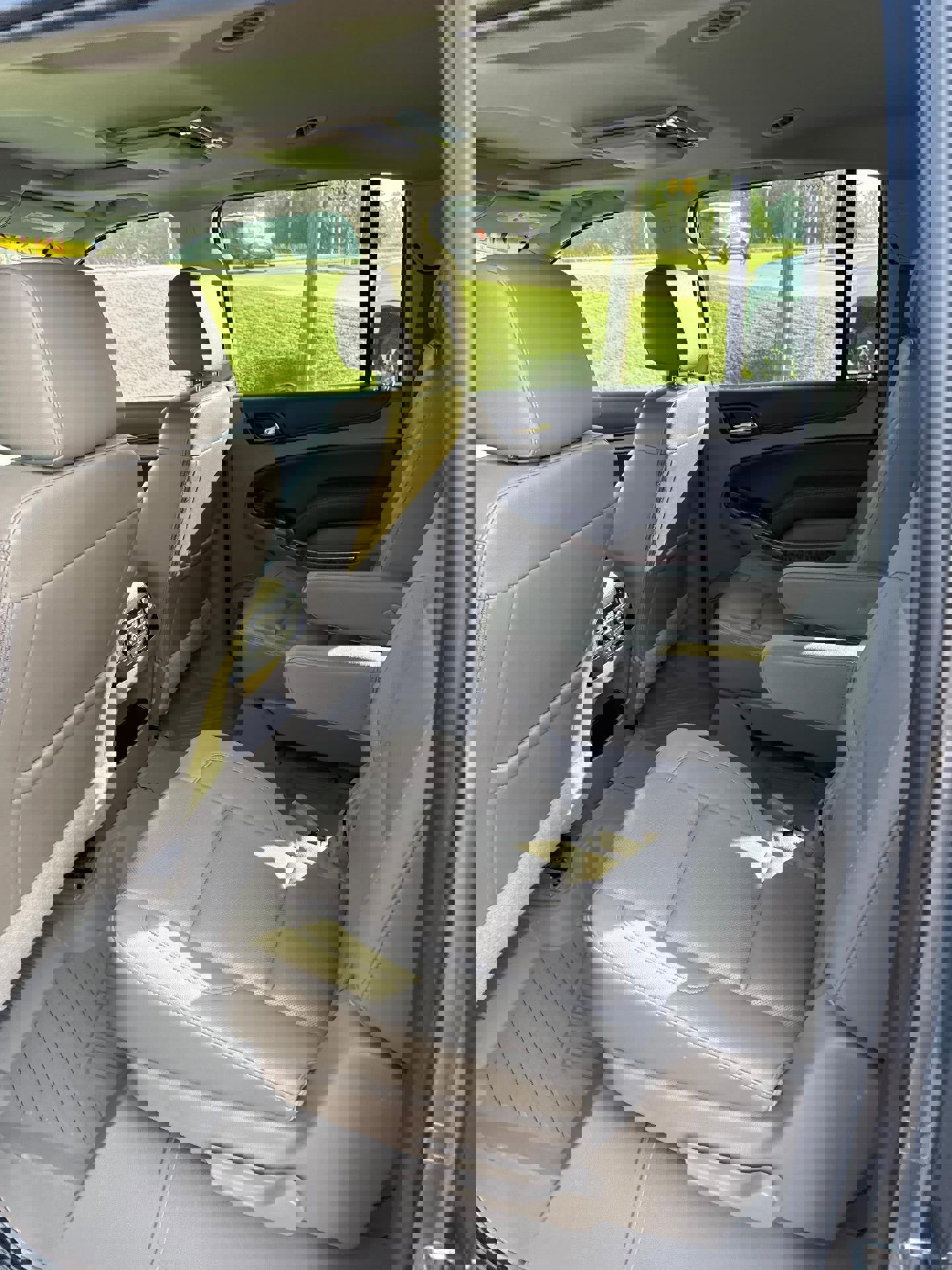 Used 2019 Chevrolet Suburban Premier image 4