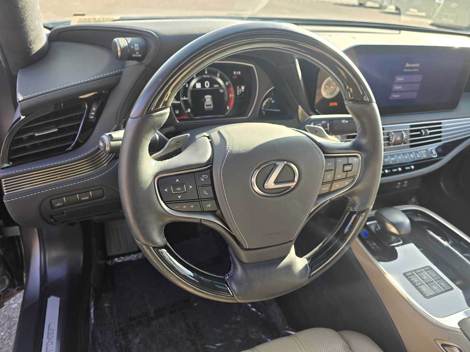 Certified 2023 Lexus LS 500 w/ Interior Upgrade Package RWD image 25