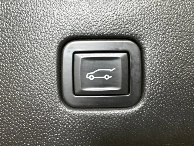 Used 2019 Chevrolet Blazer RS AWD/4WD image 38