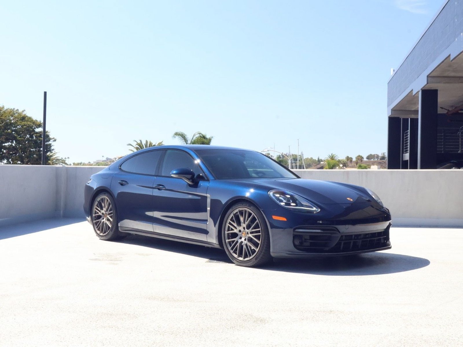 Certified 2023 Porsche Panamera Platinum Edition RWD image 7