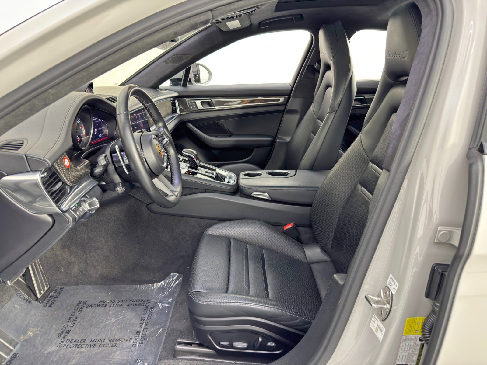 Used 2022 Porsche Panamera Turbo S w/ Premium Package image 17