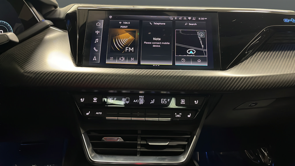 Used 2022 Audi e-tron GT Prestige w/ Prestige Package AWD/4WD image 12