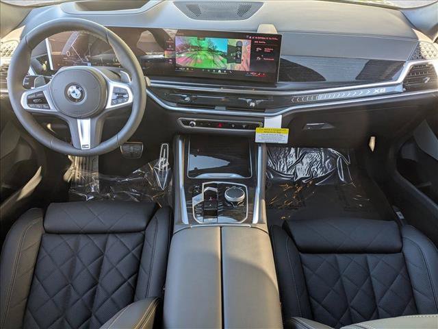 Used 2026 BMW X6 xDrive40i w/ Climate Comfort Package AWD/4WD image 15