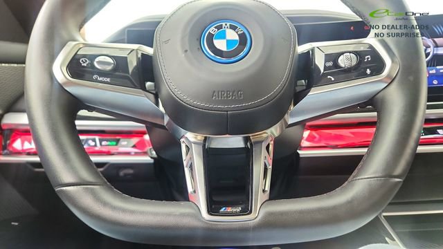 Used 2025 BMW i7 eDrive50 w/ M Sport Package RWD image 40