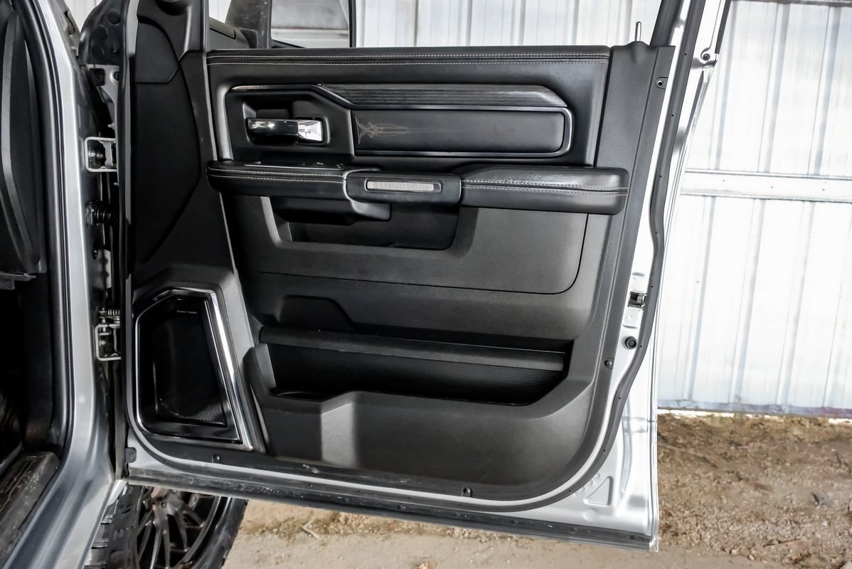 Used 2024 RAM 2500 Limited AWD/4WD image 47