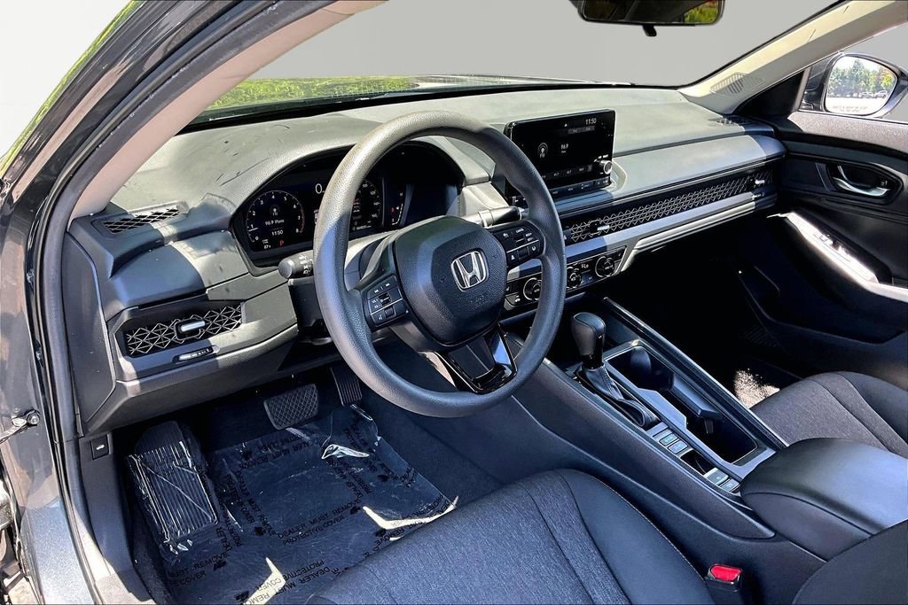 Used 2024 Honda Accord EX image 14