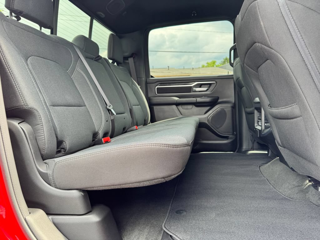 Used 2024 RAM 1500 Big Horn AWD/4WD image 14
