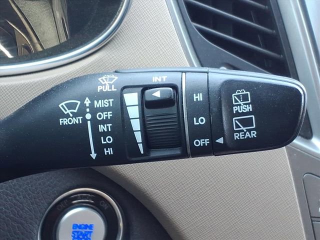 Used 2019 Hyundai Santa Fe XL image 28