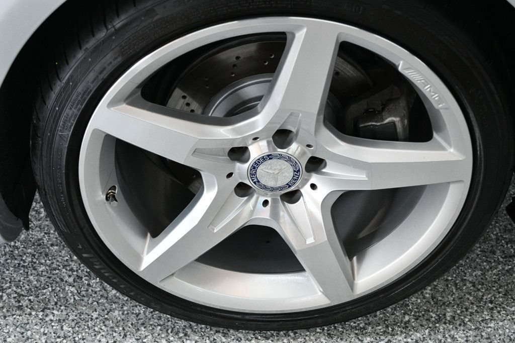 Used 2014 Mercedes-Benz SL 550 image 29