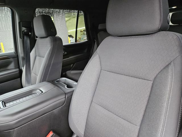 Used 2024 GMC Yukon SLE image 12