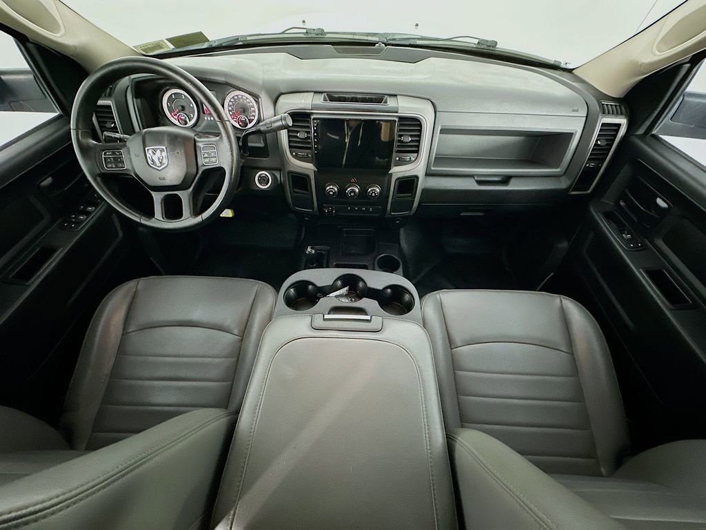 Used 2017 RAM 3500 Tradesman w/ Chrome Appearance Group AWD/4WD image 10