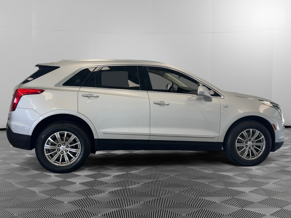 Used 2019 Cadillac XT5 Luxury AWD/4WD image 9