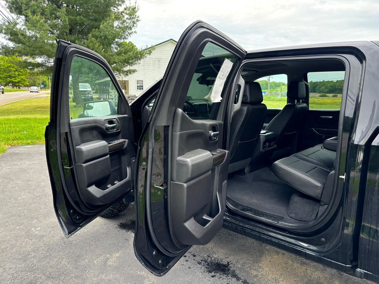 Used 2019 Chevrolet Silverado 1500 LT Trail Boss image 38