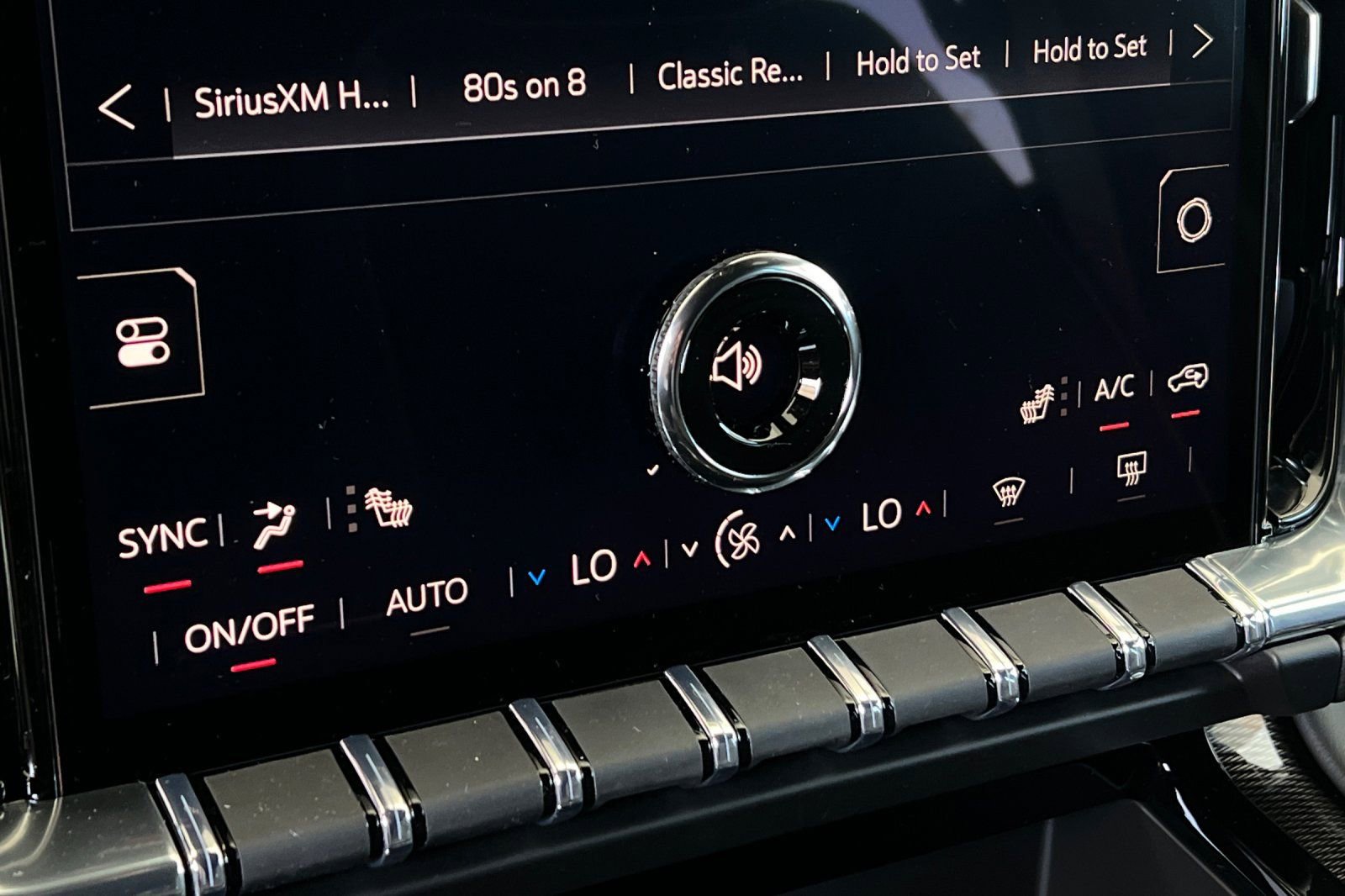 New 2026 GMC Yukon Elevation AWD/4WD image 21