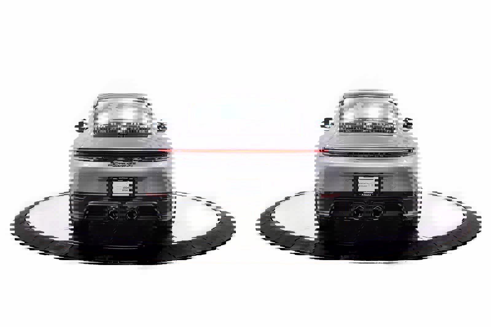 New 2026 Porsche 911 Carrera 4 GTS image 6