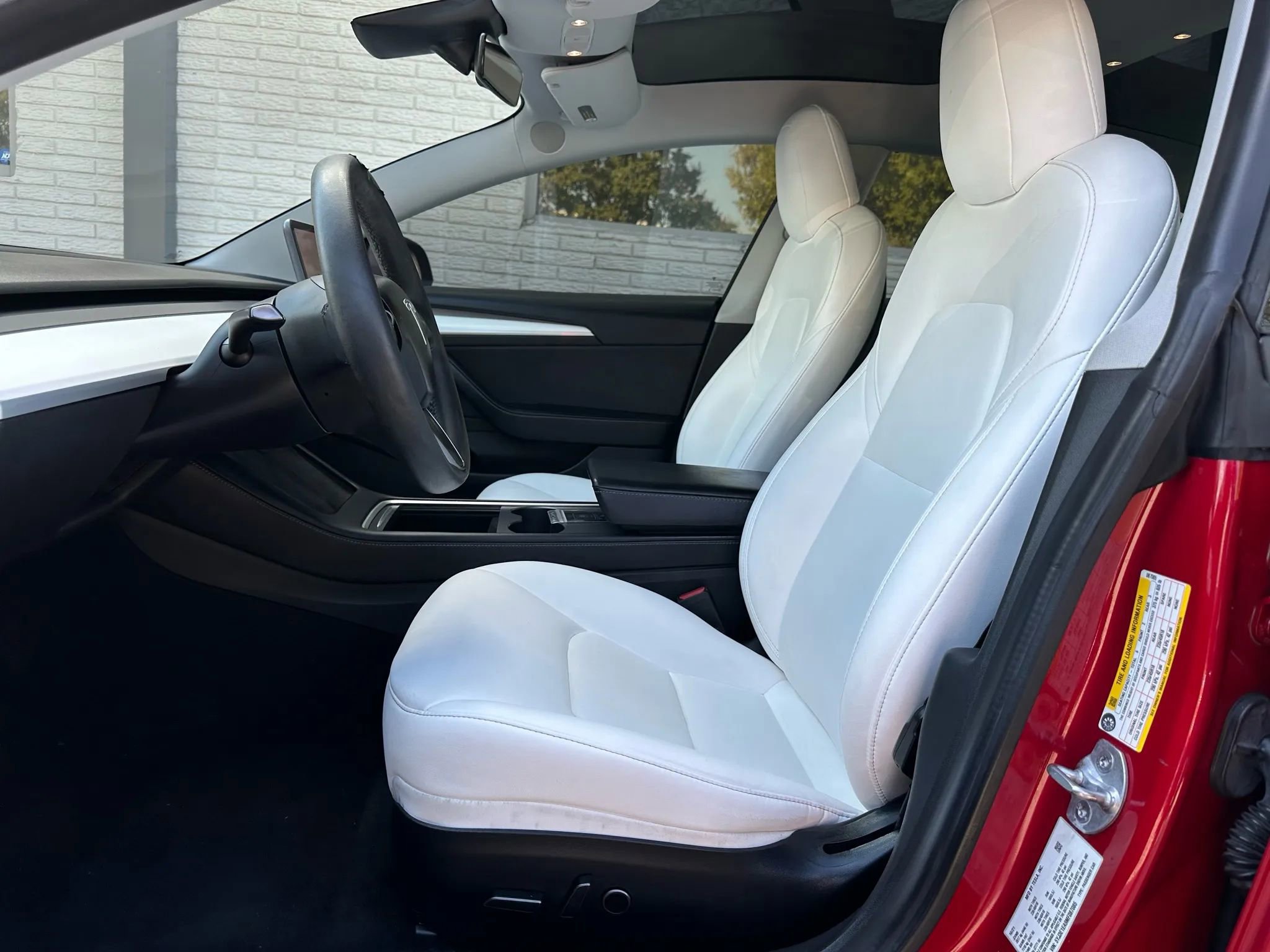 Used 2021 Tesla Model 3 Standard Range Plus image 13