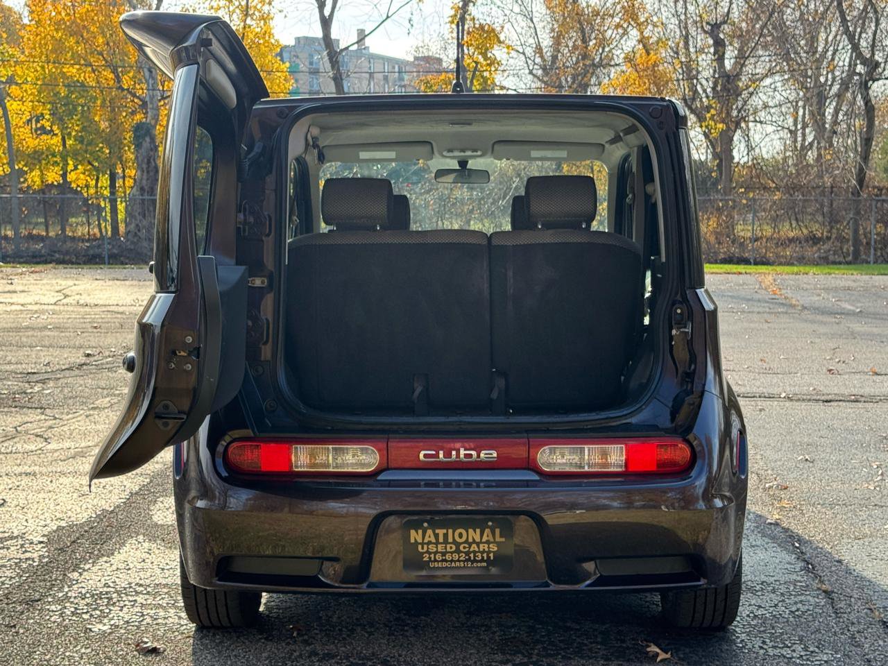 Used 2010 Nissan Cube 1.8 S Krom Edition w/ Interior Designer Pkg image 15