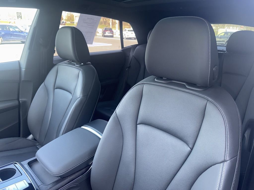 Used 2023 Audi Q8 Prestige w/ Prestige Package AWD/4WD image 52