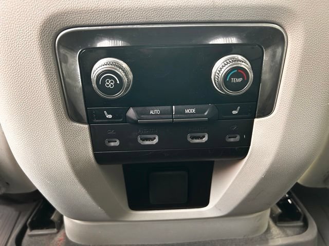 Used 2023 GMC Yukon Denali AWD/4WD image 33