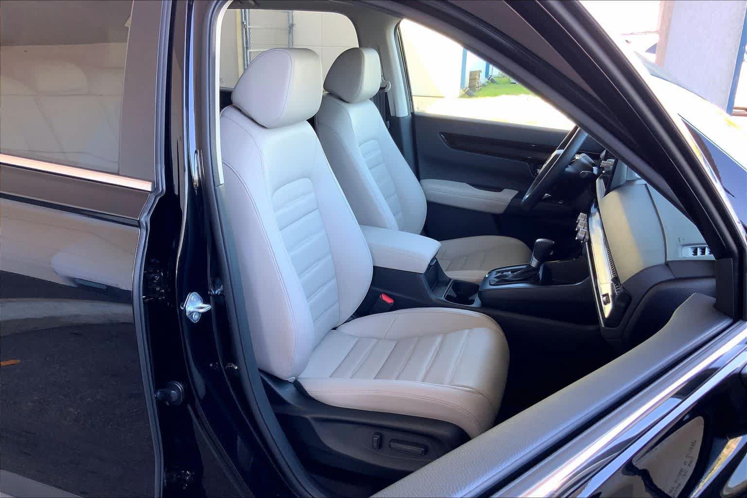 Used 2025 Honda CR-V EX-L image 15