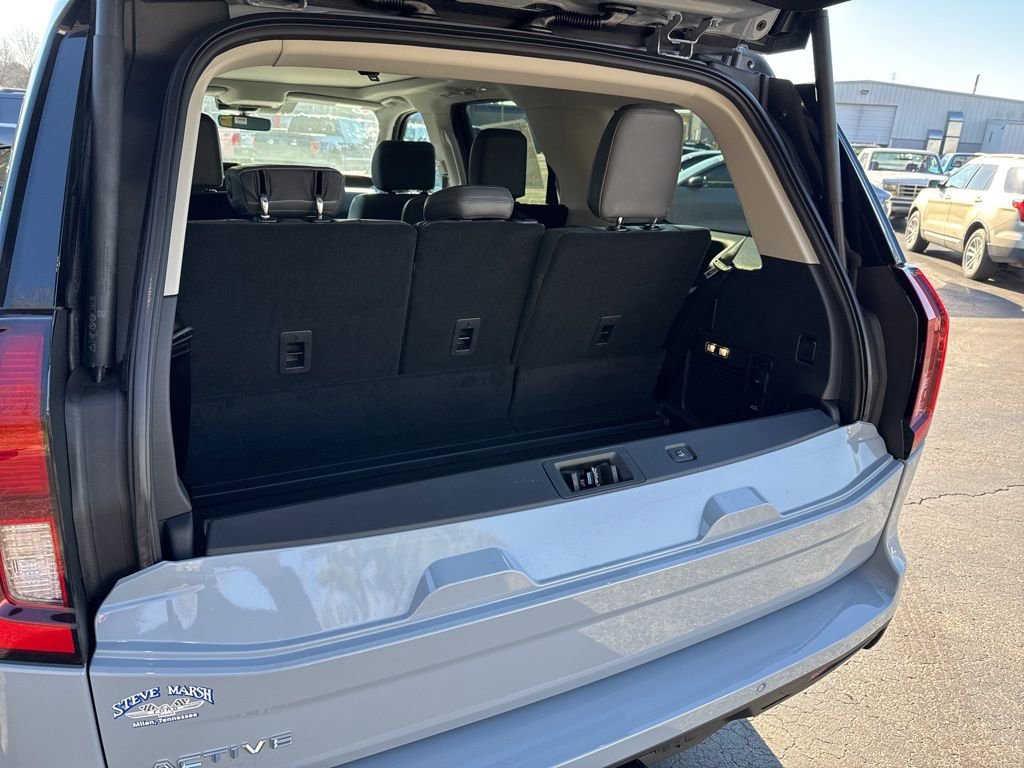 New 2025 Ford Expedition Active image 17