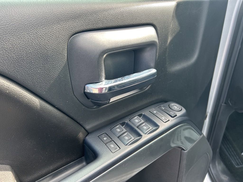 Used 2017 Chevrolet Silverado 1500 LT w/ All Star Edition image 9