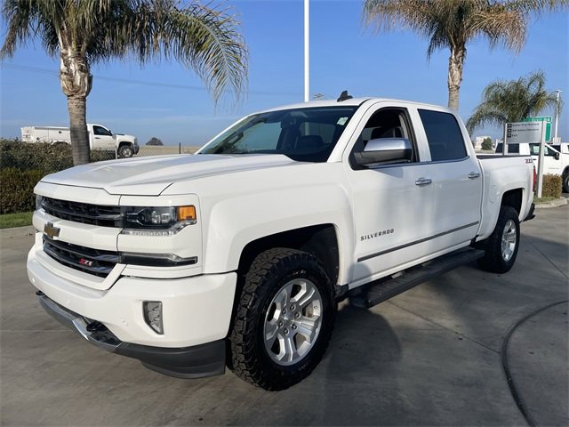 Used 2018 Chevrolet Silverado 1500 LTZ Z71 w/ LTZ Plus Package image 4