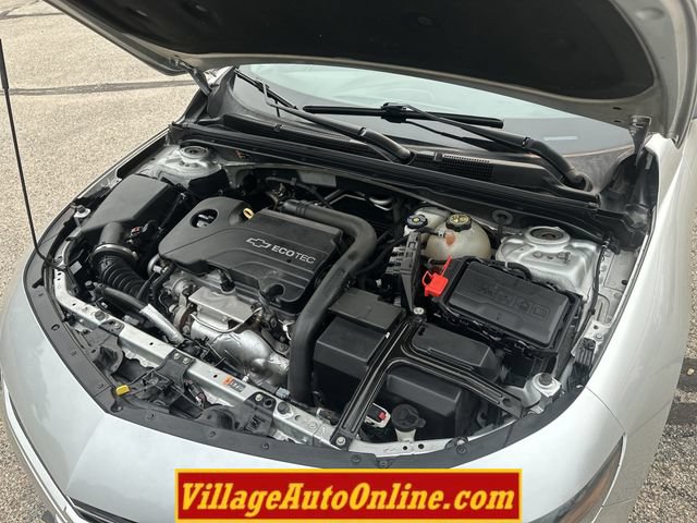 Used 2016 Chevrolet Malibu LT FWD image 36