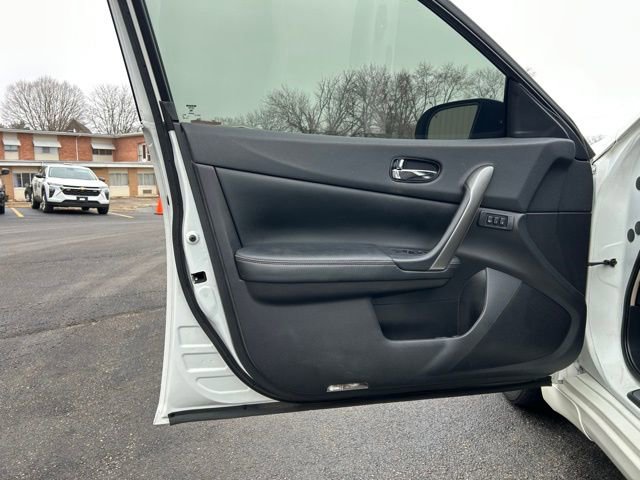 Used 2014 Nissan Maxima 3.5 SV w/ Sport Package image 26