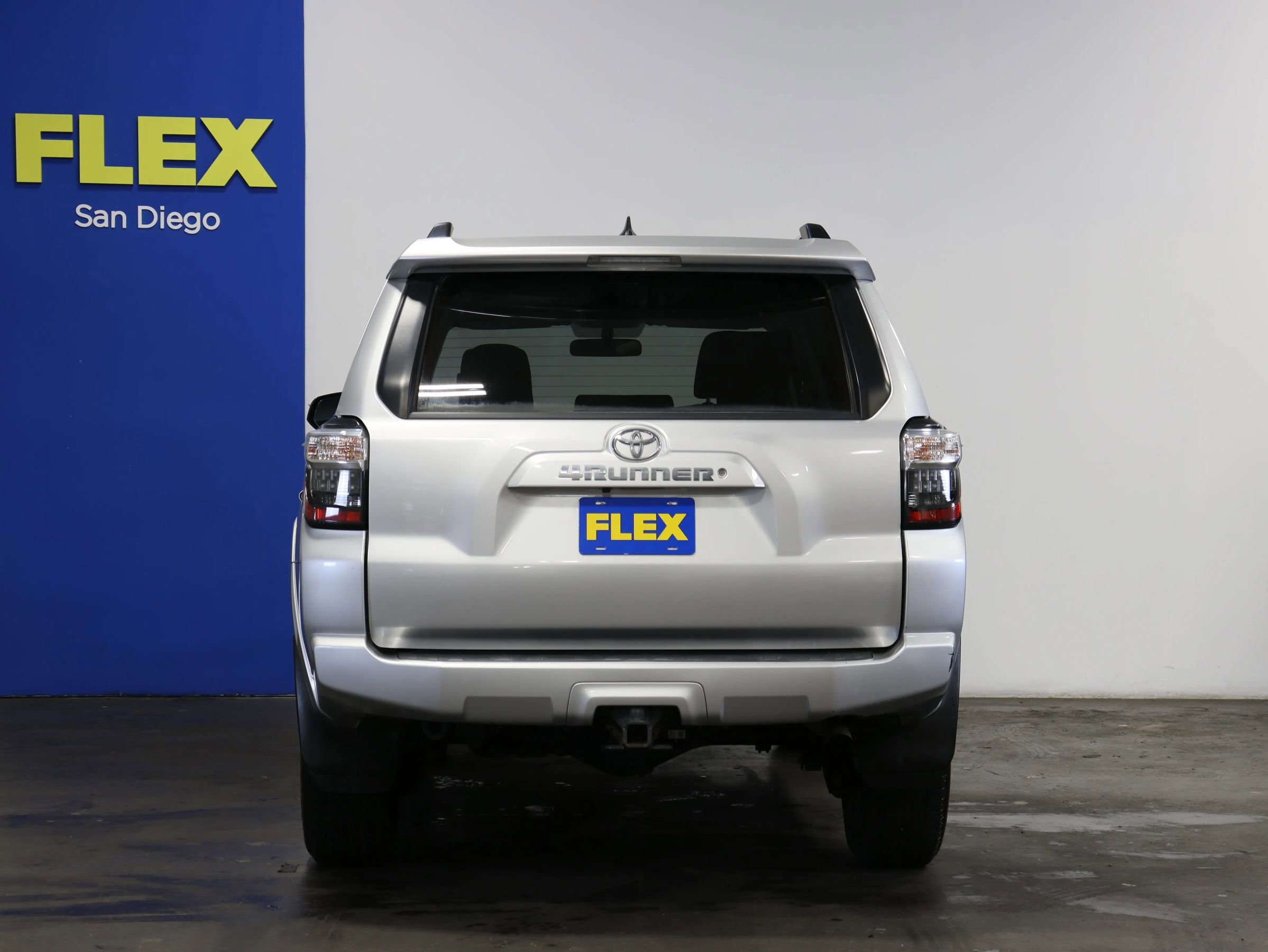 Used 2019 Toyota 4Runner SR5 image 4