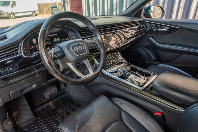 Used 2021 Audi Q8 Prestige w/ Prestige Package image 22