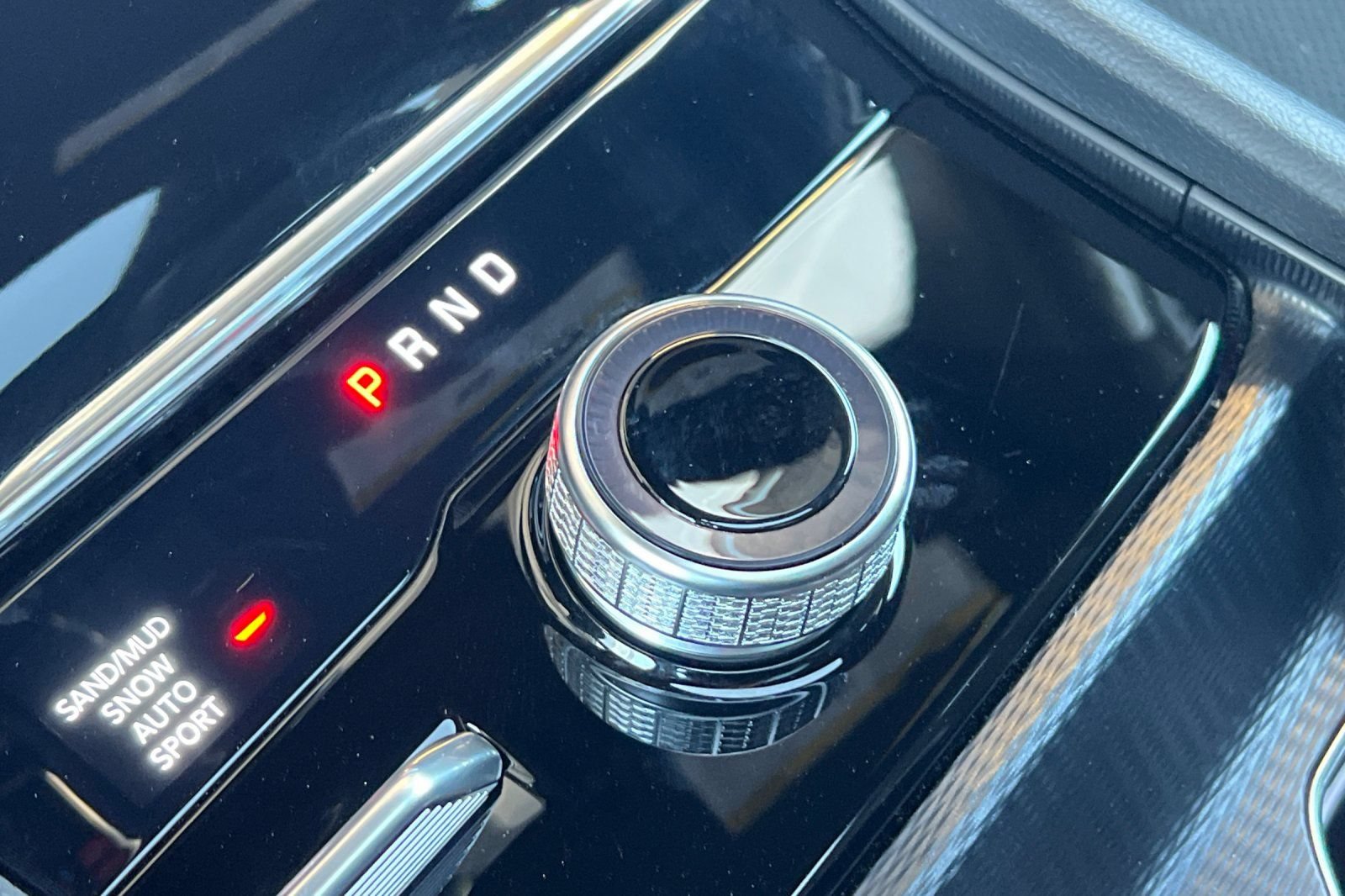 New 2026 Jeep Grand Cherokee Altitude AWD/4WD image 21
