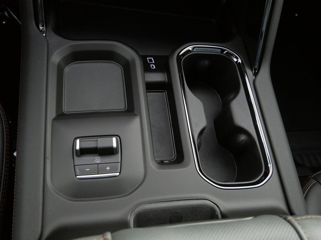 New 2026 GMC Sierra 3500 AT4 w/ AT4 Premium Plus Package AWD/4WD image 20