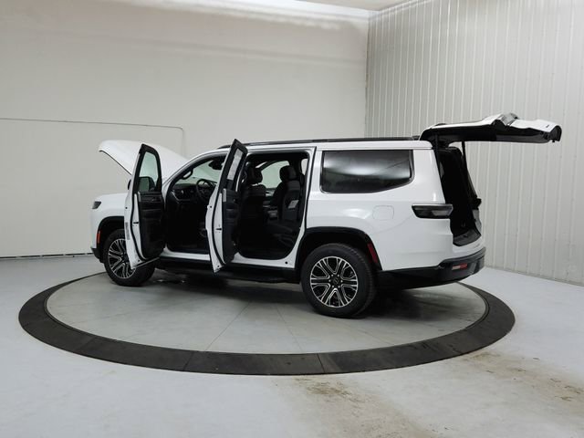 New 2026 Jeep Grand Wagoneer image 13