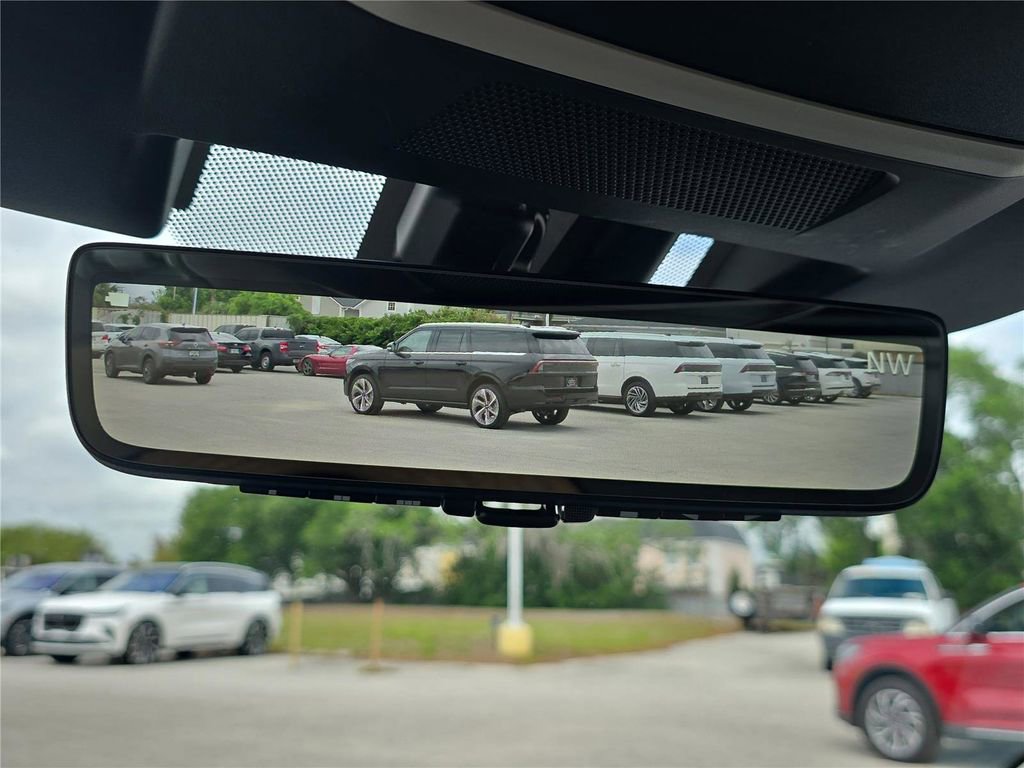 Used 2025 Subaru Outback Touring w/ Popular Package #2 image 27
